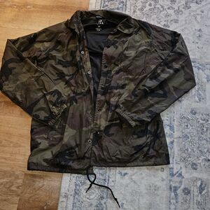 Mens Zine Camo Windbreaker Jacket Size Large Button Up Pockets Black Green